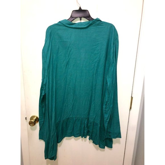 NWT Westbound Woman Plus SZ 3X Long Sleeve Button Up Peplum Hem Shirt Green NEW - Picture 3 of 3